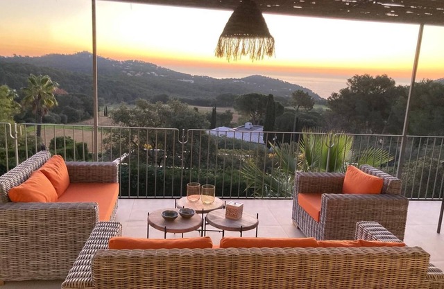 VILLA LAS ROCAS (Begur, Casa de Campo)