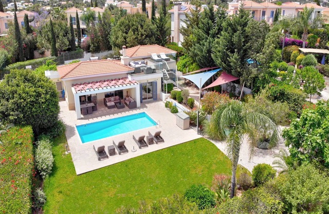 Villa Latchi Marina 12 - a villa that sleeps 6 guests in 3 bedrooms