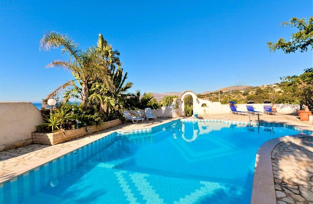 Villa Le Palme with private pool and seaview on San Vito Lo Capo