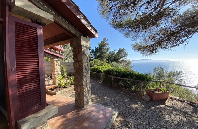 Villa Luna Monte Argentario, super sea view, beach within walking distance.