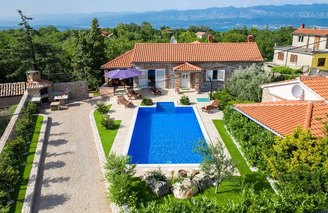 Villa Maja with private swimming pool
