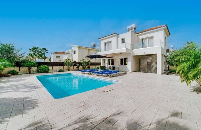 Villa Marrika Summary