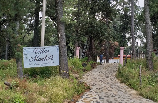 Villa Monteli Suites