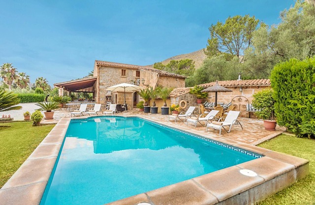 Villa Mosson for 6 people with pool
