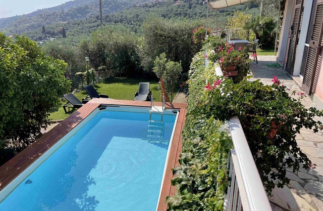 Villa Paradiso (DOL190) by Interhome