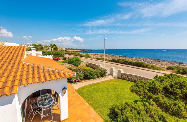 Villa Petunia by Villa Plus