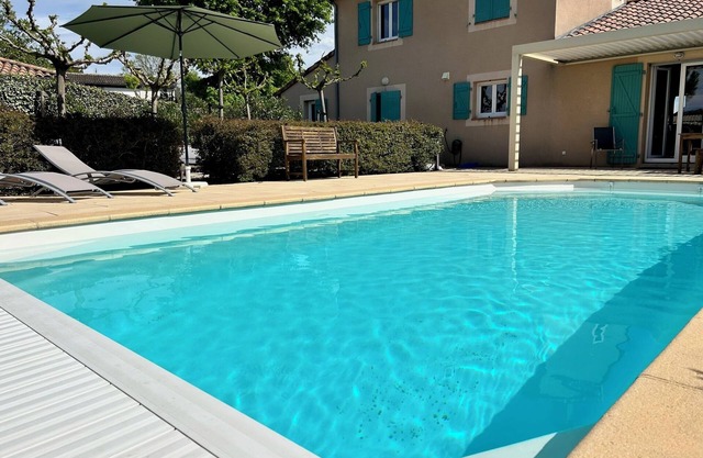 Villa Piscine Privée Climatisation sur Résidence Domaine les Rives