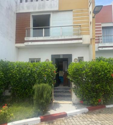 Villa piscine proche plage
