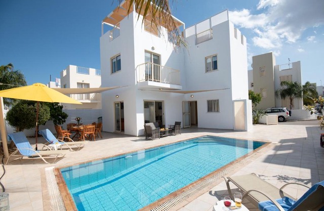 Villa Pomelo