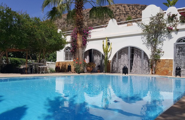 Villa, Private heated pool, Hammam, Bar, 4x4 sand, Trails, Buggy, Boats.