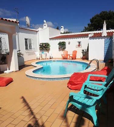 Villa Quica, heated pool