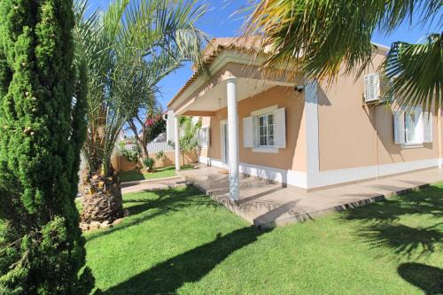 Villa Ribeiro