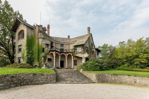 Villa Rocchetta by Halldis