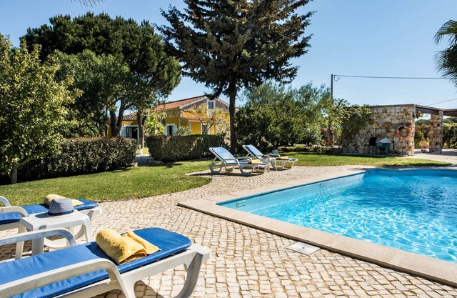 Villa Rodrigues - Private Pool & Comfort in the Algarve