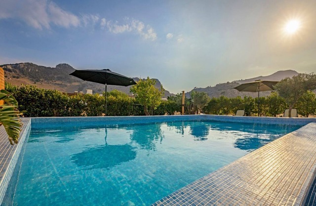 Villa Seven Springs - Two Bedroom Villa, Sleeps 4