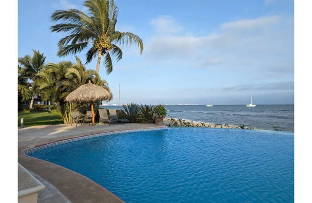 Villa Sofia - A Peaceful Ocean Front Retreat!