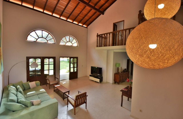 Villa Sopaya - quiet tropical location, 5 minutes walk to the beach