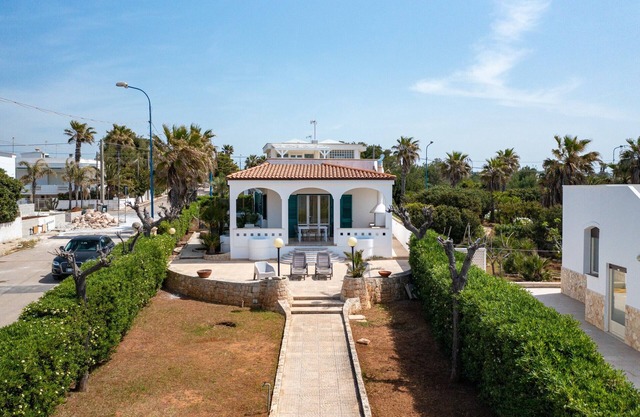 VILLA SUNSET - Seafront
