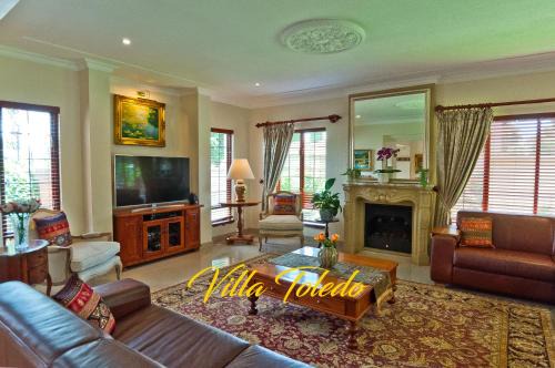 Villa Toledo - solar home