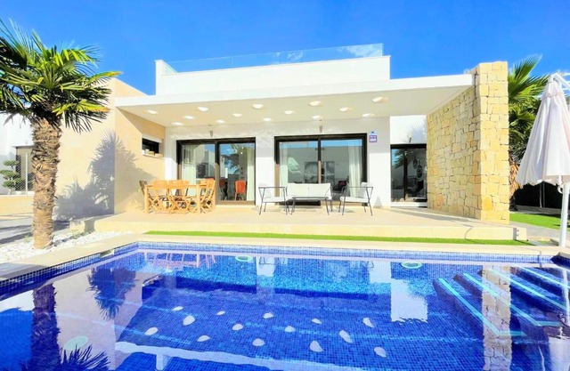 Villa Vistabella Golf Resort by Villas&You