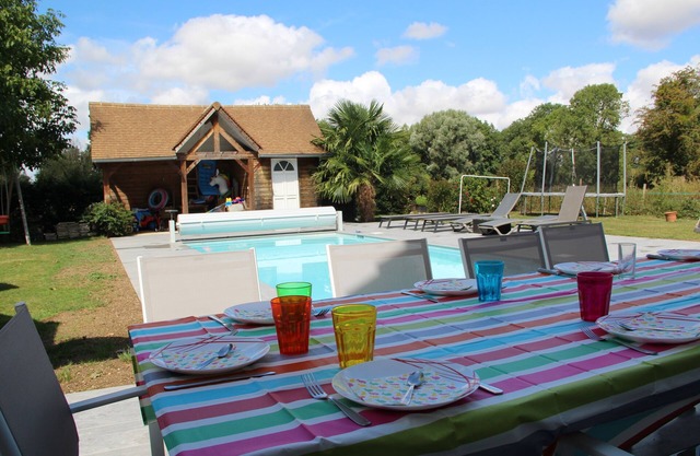 Villa with heated pool sleeps 12