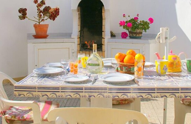 Villa with pool for up to 7 people 3 km from the beach