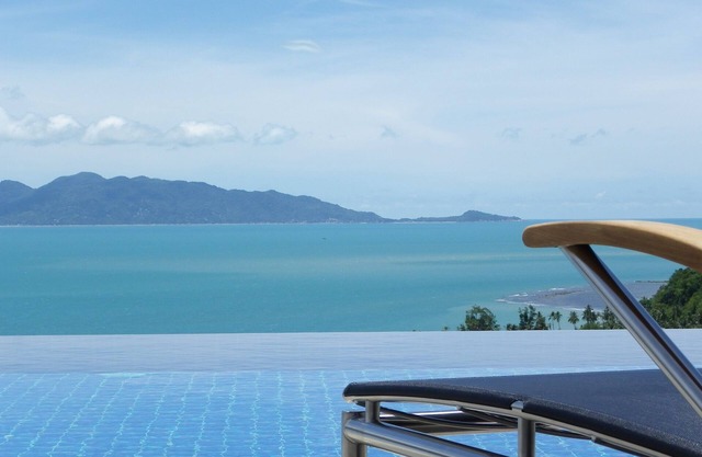Villa with privat 50sqm pool. Dreamlike sea view.
