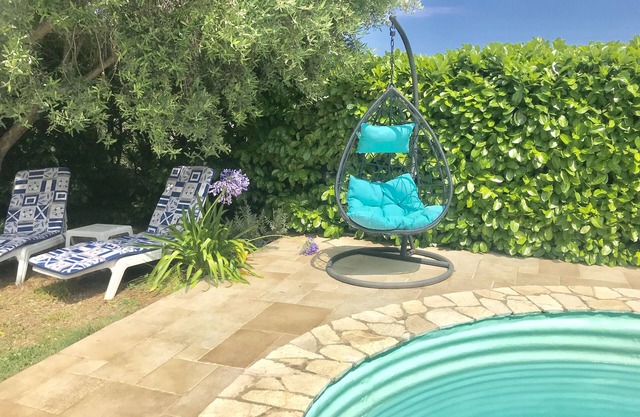 Villa with private pool. Monaco/La Turbie-calm private parkings