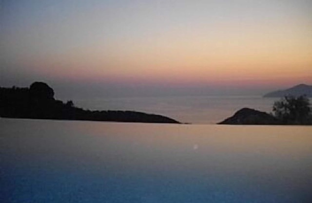 Villa with Private Pool and Beautiful Aegean Sea Views
