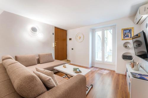 VILLAFRANCA LOFT, Modern Studio Nearby the Station