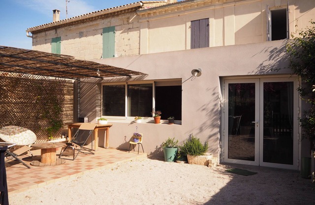 Village house with nice exterior!
