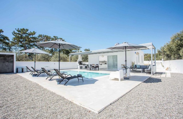 VillaPhysis with Private Pool