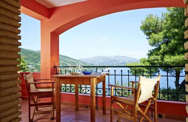 Villas Cavo Marathia - Studio with panoramic sea views and pool in a dream location