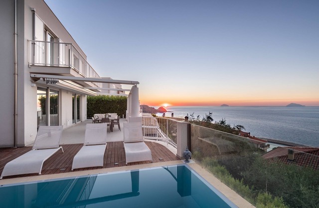 Villas d'Orlando - with private pool and sea view