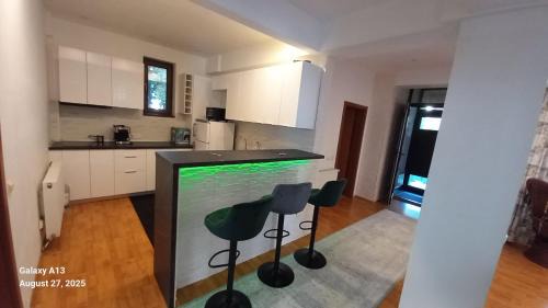 VillaWeb entire house for 10pers,just 5min to the center