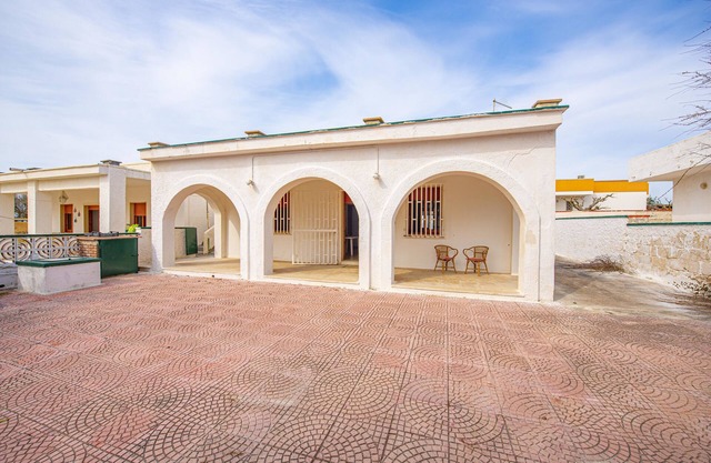 Villetta Lia in front of the sea