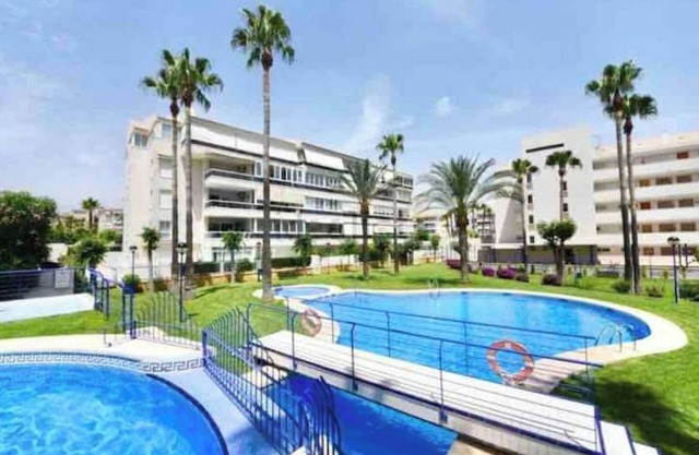 Viminal Albir. Terrace. 3 swimming pools. A/C .Garage