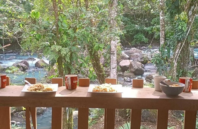 Vista Rio Celeste Cabin