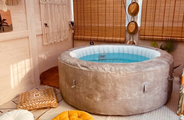 Vita Lenta Pigneto: your apartment with terrace and jacuzzi in the heart of Rome