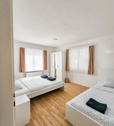 VK - VBD - Zürich Airport - Homestay - Villa Bassersdorf