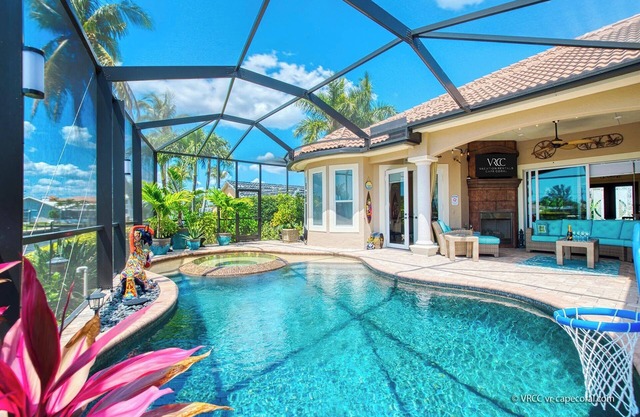 VRCC Villa Bellagio - 5* Villa for up to 8 guests