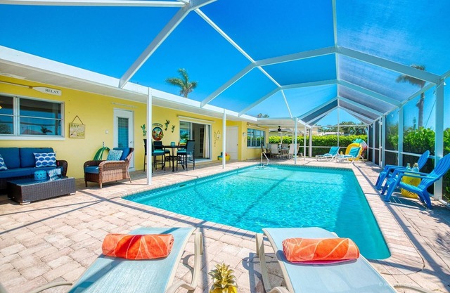 VRCC Villa Cobalt Caye