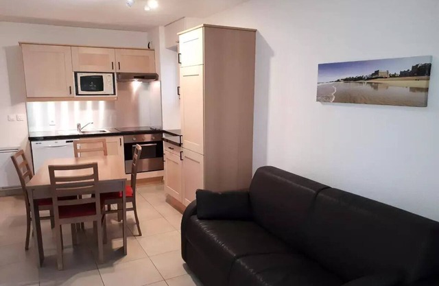 VVF Residence Anglet - 2 Room Apartment 4 People 1 baby Balcony