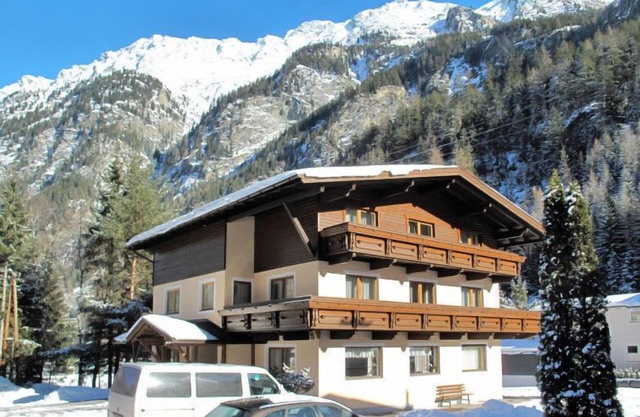 Waldhof by Interhome
