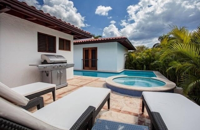 Walking Distance to the Beach