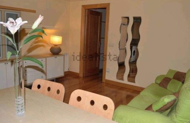 Warm and cozy apartment in Puente la Reina, village of the St. James way.