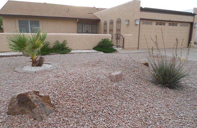 Warm And Inviting Sun Lakes, Arizona, 2 Br, 2 Ba Home