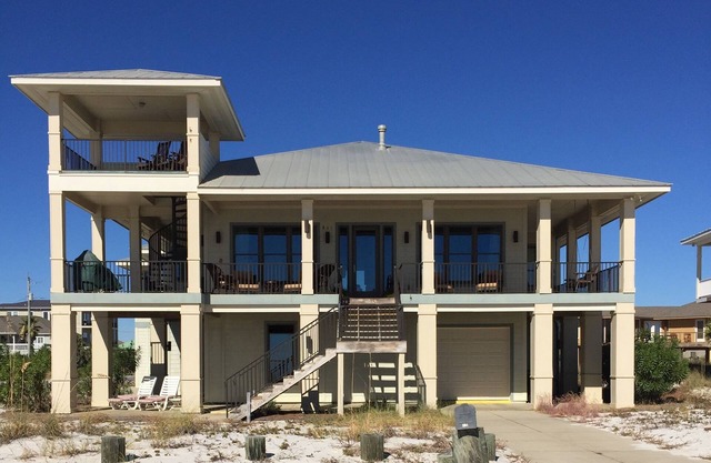 Watch Dolphin dance in the Gulf from the front porch!