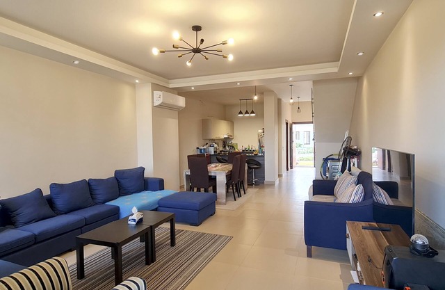 Water escape Villa, crystal lagoon view & beach front, cozy place & gourmet food
