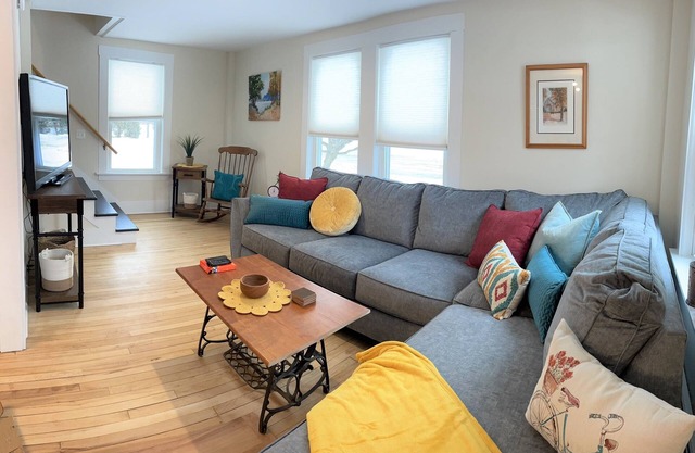 Waterbury Village Hideaway with Hot Tub